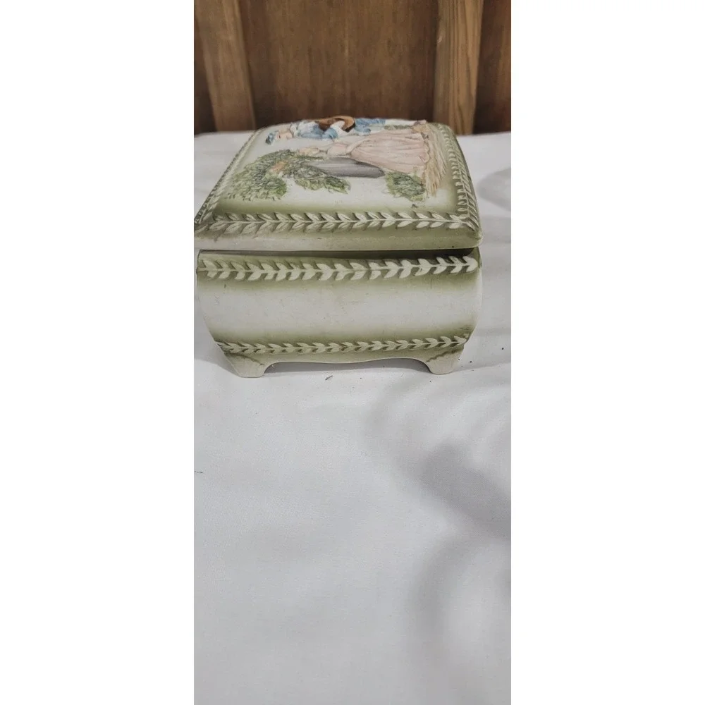 Vintage Bisque Porcelain trinket box Collectable 3D Victorian couple.
